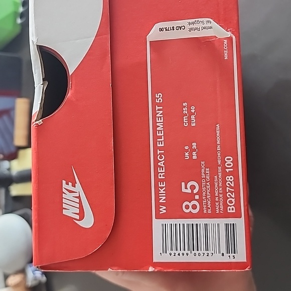 Women's Nike React Element 55 sneakers. - Picture 1 of 11